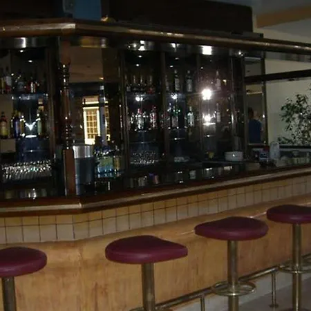 Evi Hotel